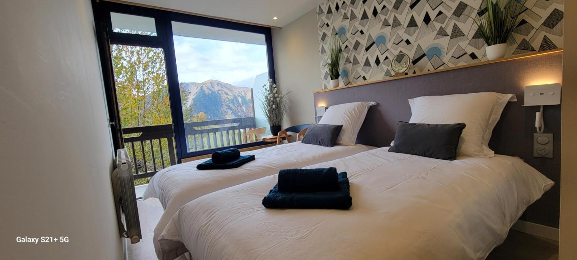 Hotel La Rua Albiez-Montrond Kültér fotó